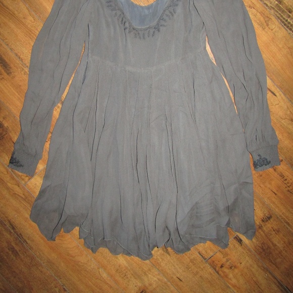 Free People Dresses & Skirts - FREE PEOPLE SLATE SPLIT SLEEVE DRESS NWT BEADING